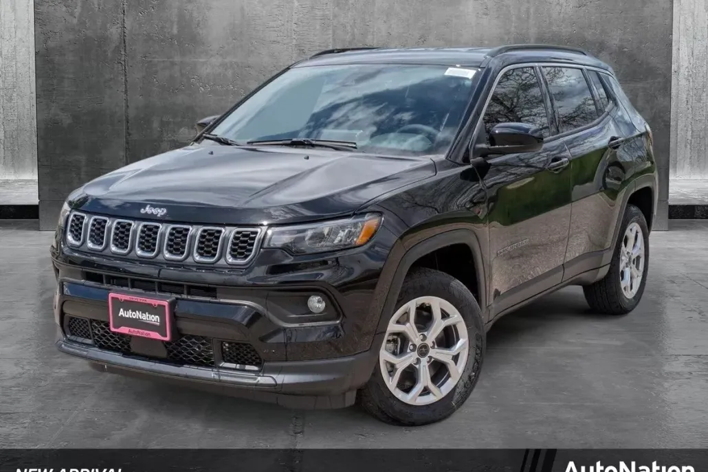 2025 Jeep Compass Latitude photo 1