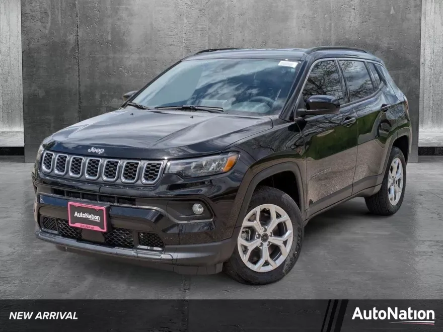 2025 Jeep Compass Latitude photo 1