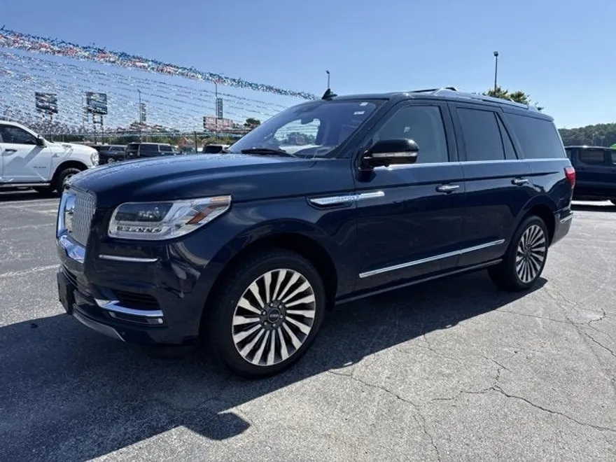 2019 Lincoln Navigator Reserve photo 1