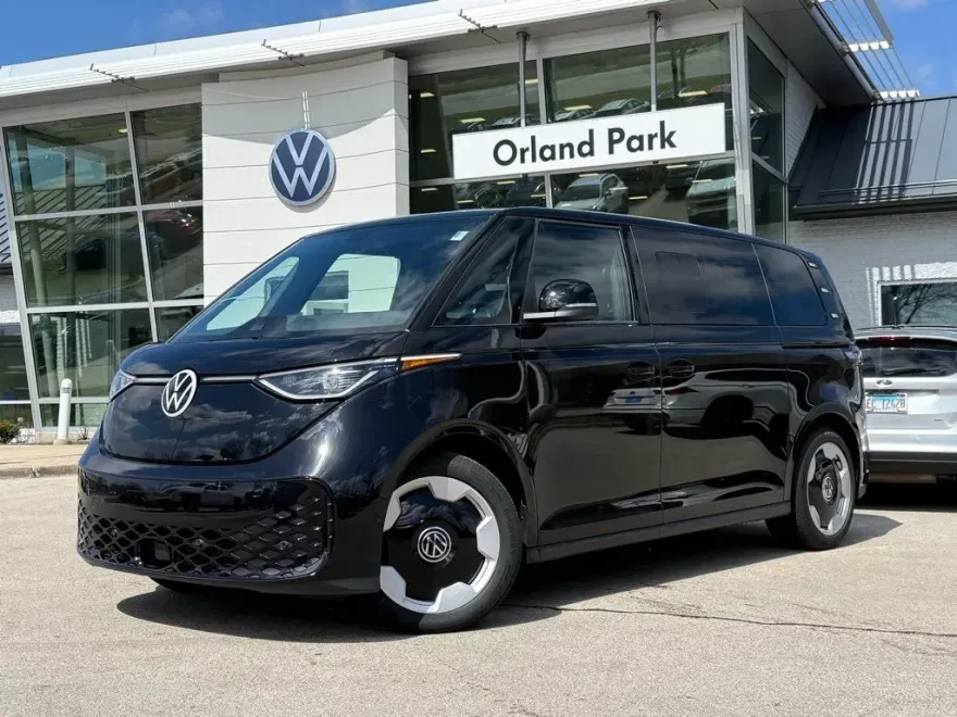 2025 Volkswagen ID. Buzz Pro S photo 1