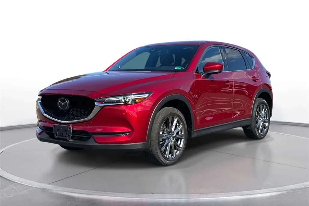 2019 Mazda CX-5 Signature photo 1