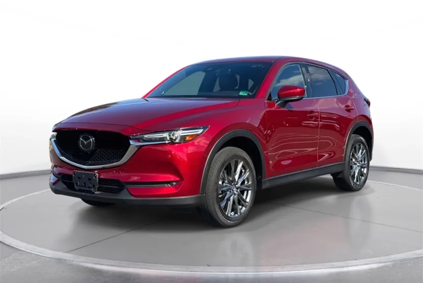 2019 Mazda CX-5 Signature photo 1