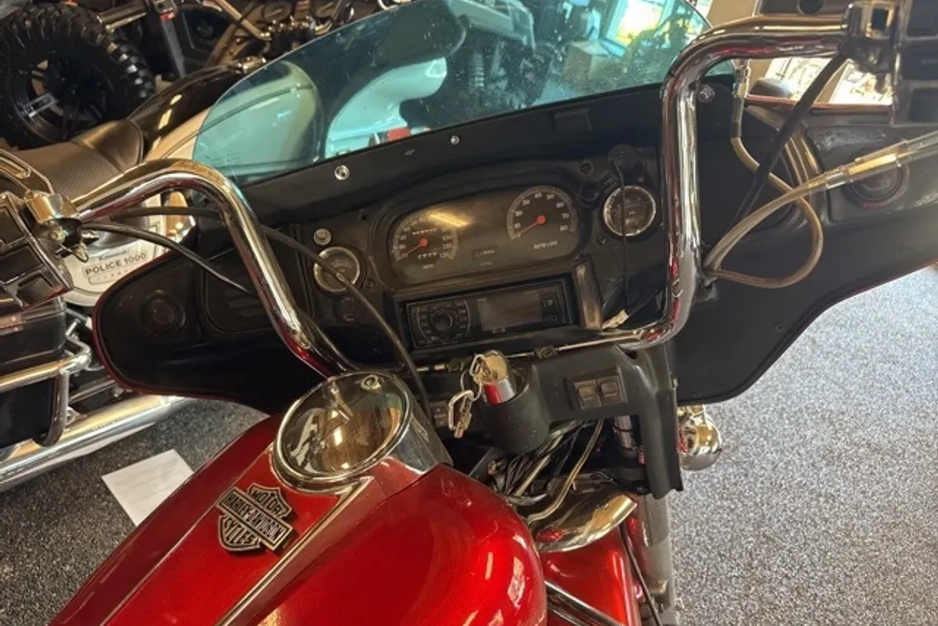 1995 Harley Davidson FLH photo 1