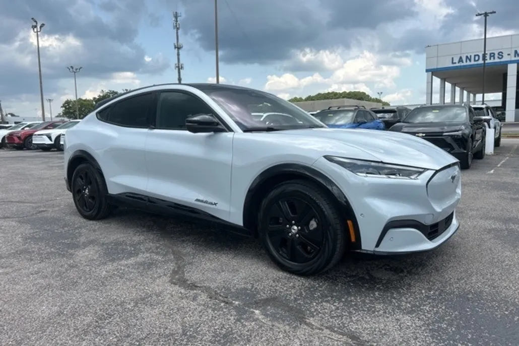 2023 Ford Mustang Mach-E California Route 1 photo 1