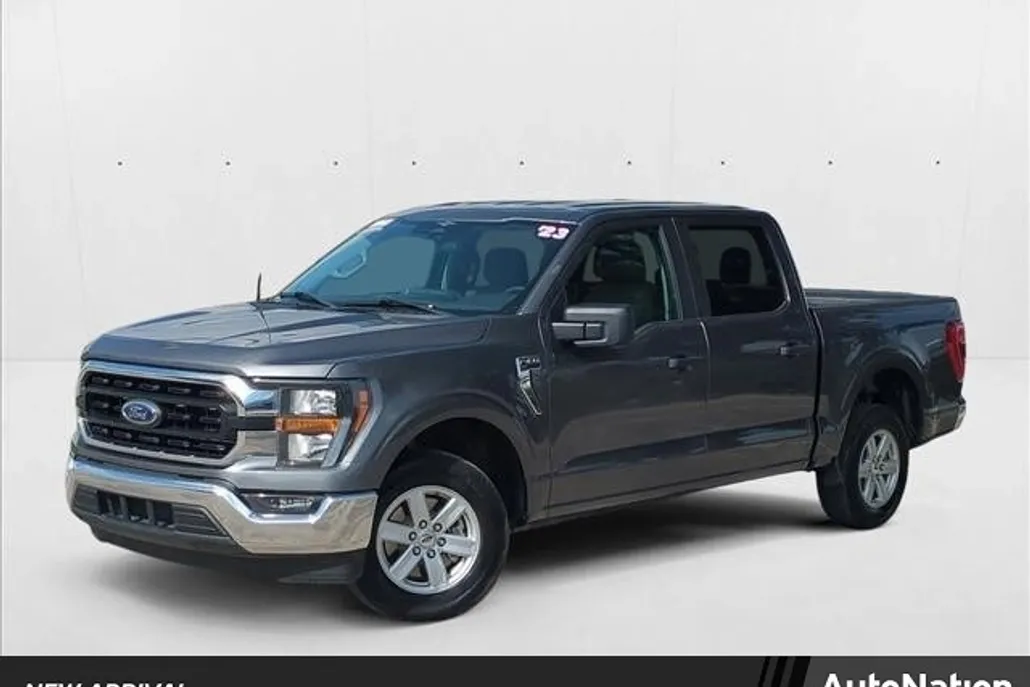 2023 Ford F-150 XLT photo 1