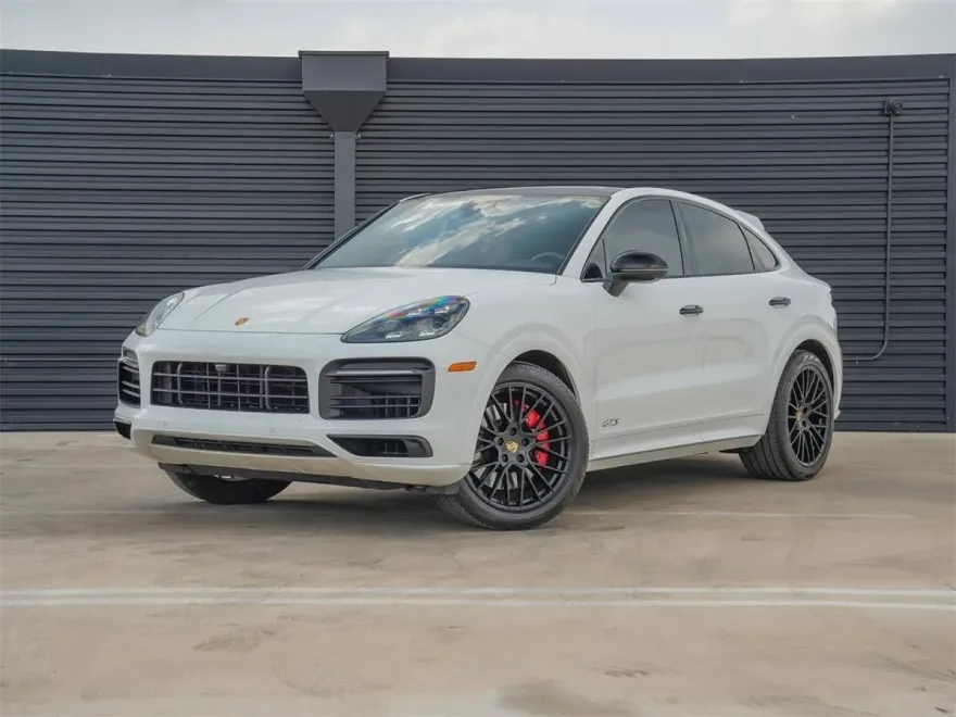 2023 Porsche Cayenne Coupe GTS photo 1