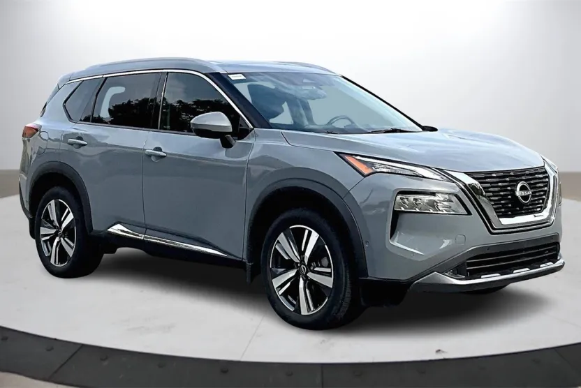 2022 Nissan Rogue SL photo 1