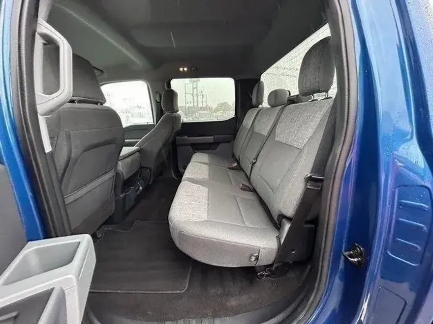 2023 Ford F-150 XLT photo 5