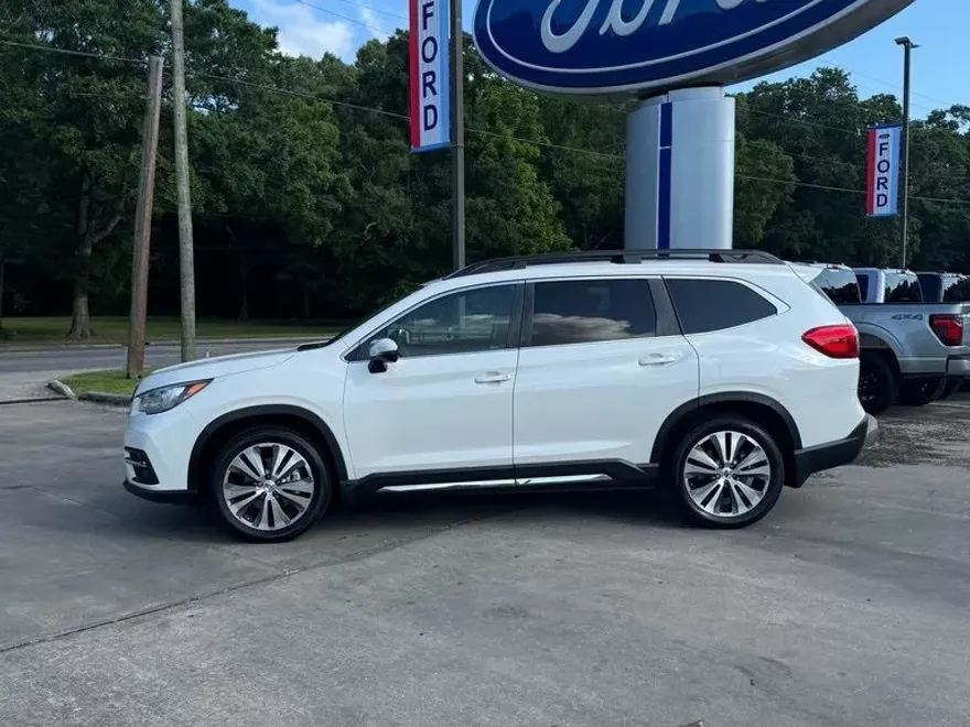 2020 Subaru Ascent Limited photo 1