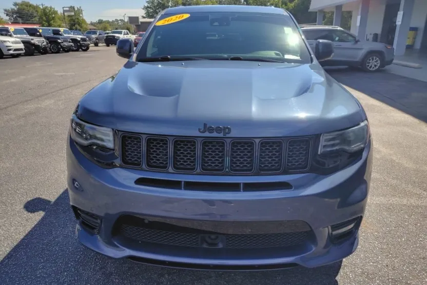 2020 Jeep Grand Cherokee SRT8 photo 1