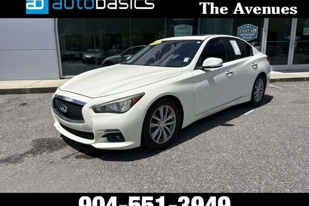2016 Infiniti Q50 3.0t Premium photo 1