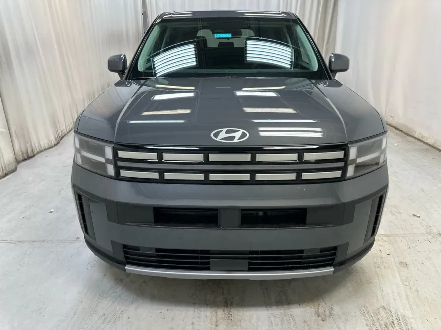 2026 Hyundai Santa Fe SE photo 1