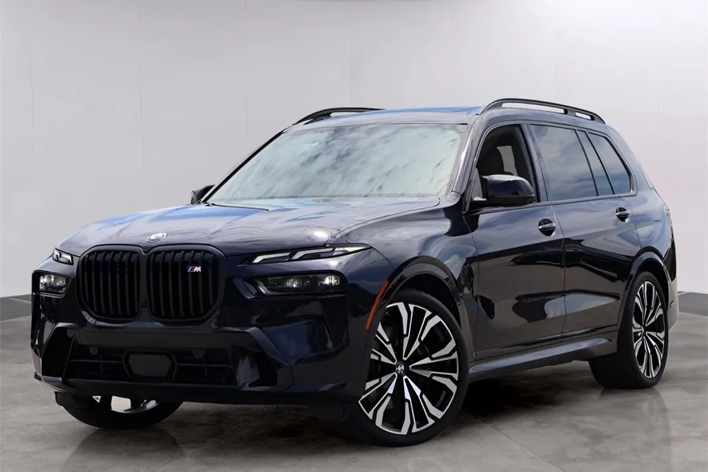 2023 Bmw X7 M60i photo 1