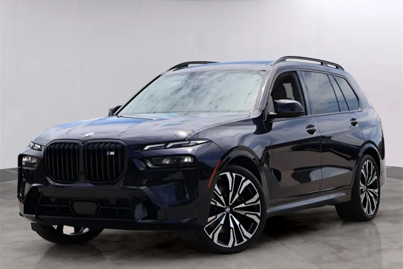 2023 Bmw X7 M60i photo 1