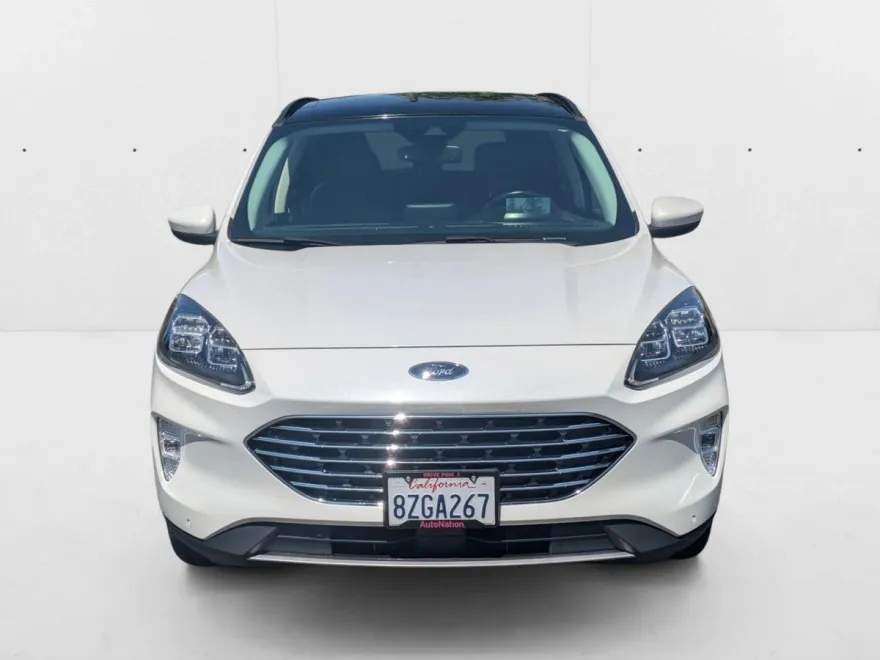 2021 Ford Escape Titanium Hybrid photo 1