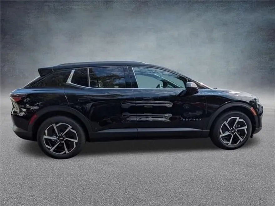 2026 Chevrolet Equinox EV 1LT photo 1