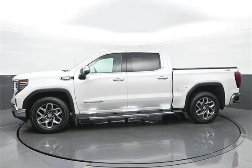 2023 Gmc Sierra 1500 SLT photo 1