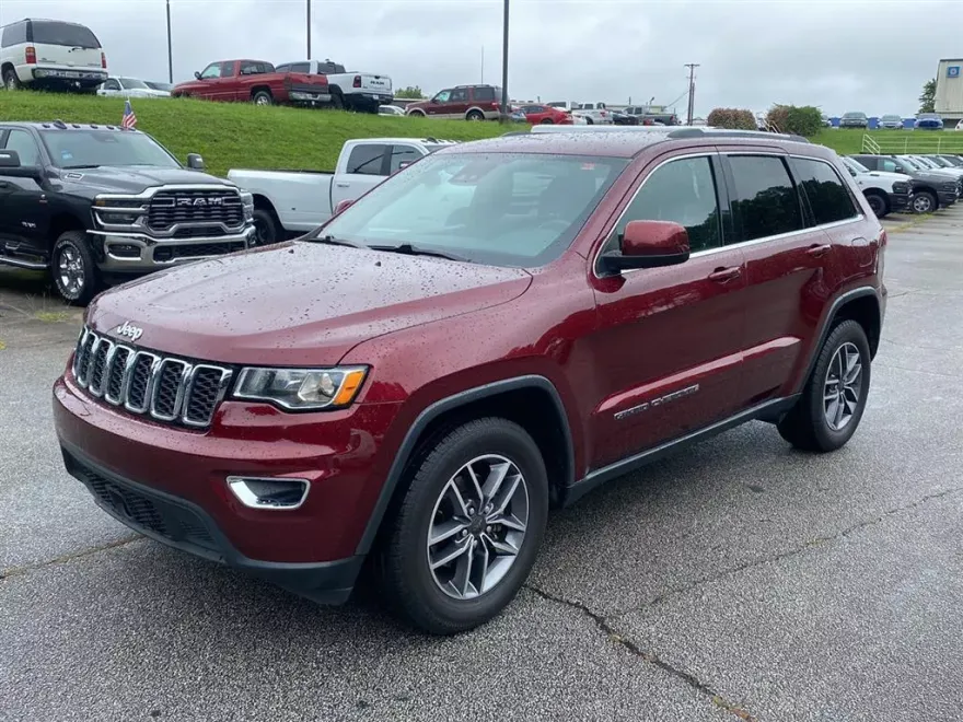 2020 Jeep Grand Cherokee Laredo E photo 1