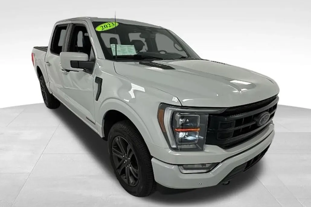 2023 Ford F-150 Lariat photo 1