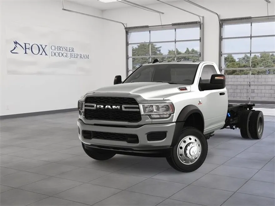 2024 Ram 5500 Tradesman photo 1