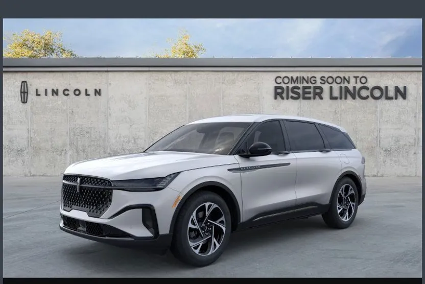 2025 Lincoln Nautilus Premiere photo 1