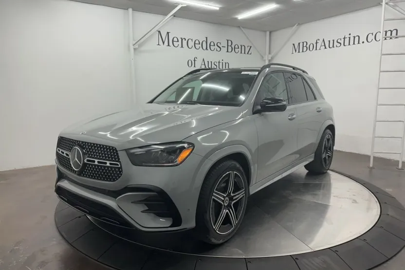 2026 Mercedes Benz GLE 450 4MATIC photo 1