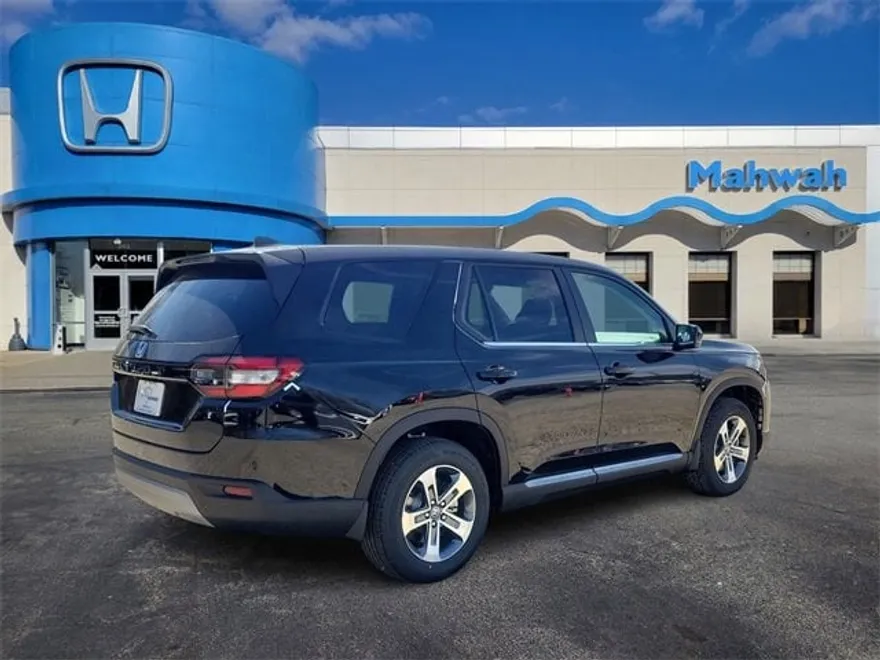 2025 Honda Pilot EX-L photo 1
