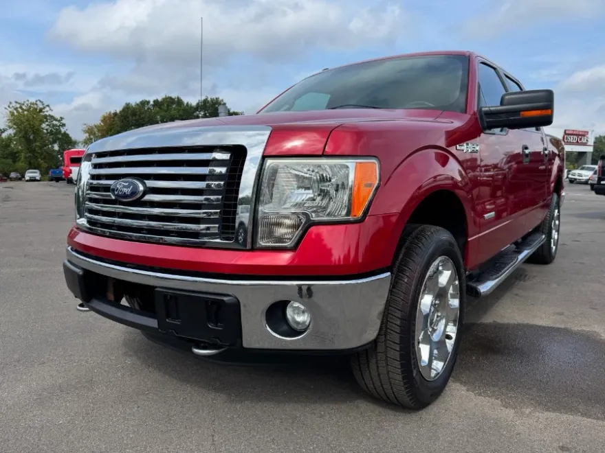 2012 Ford F-150 XLT photo 1