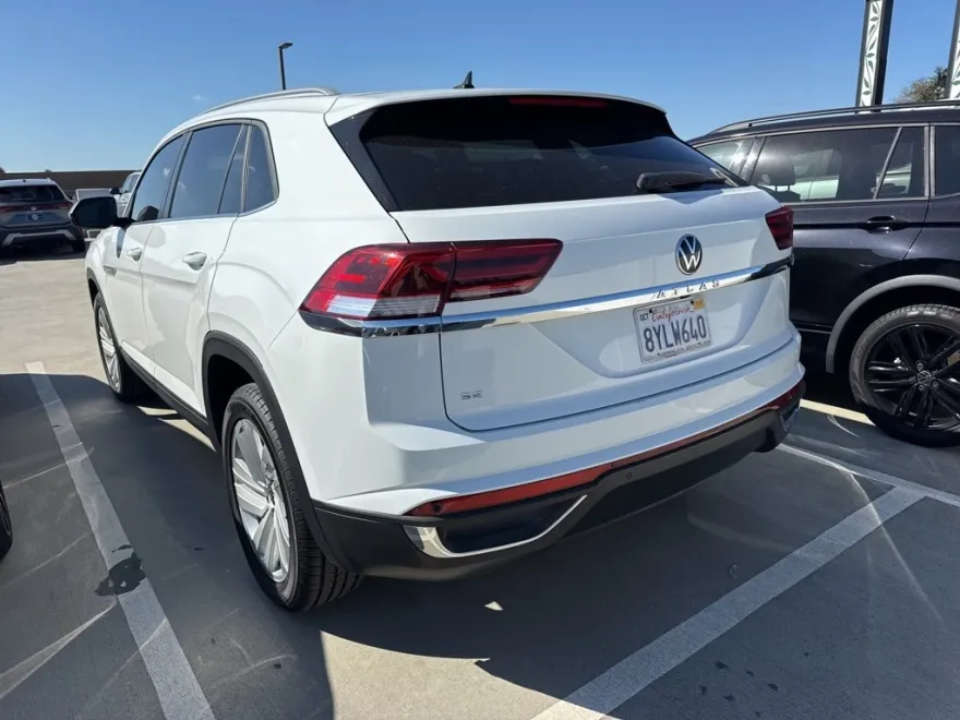 2021 Volkswagen Atlas Cross Sport SE Technology photo 1