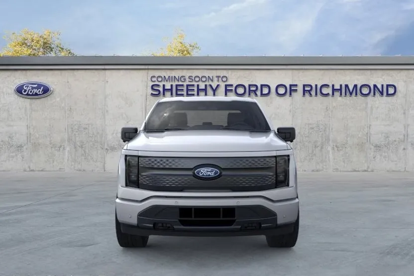 2025 Ford F-150 Lightning photo 1