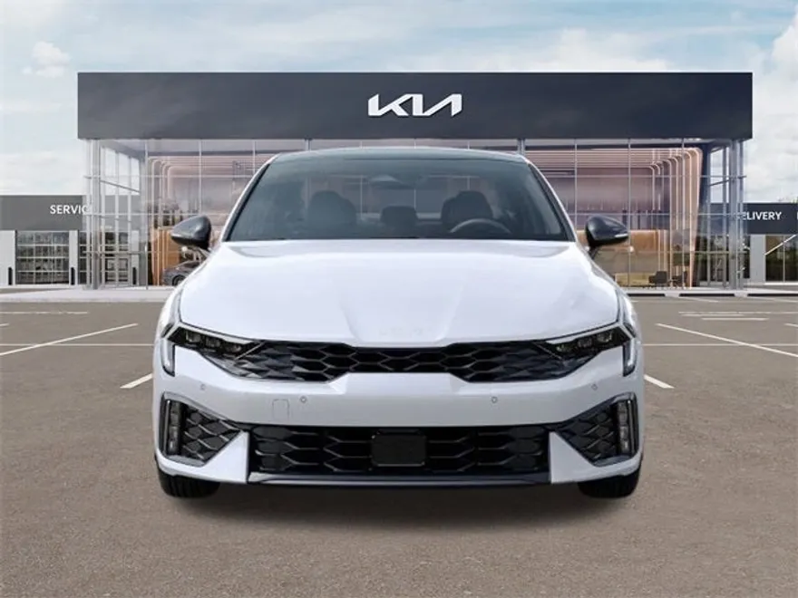 2025 Kia K5 GT-Line photo 1