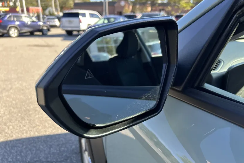 2026 Hyundai Kona SE photo 1