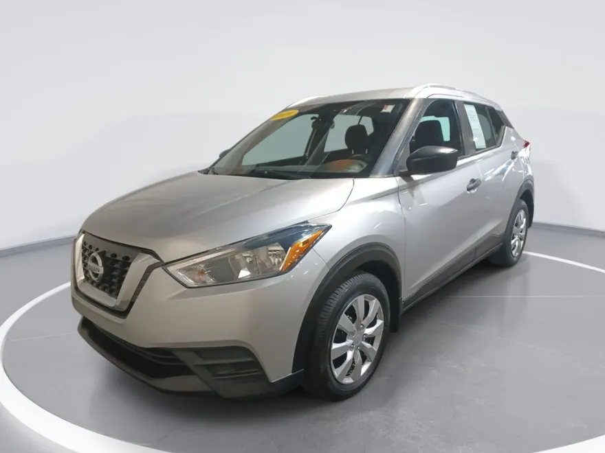 2019 Nissan Kicks S photo 1