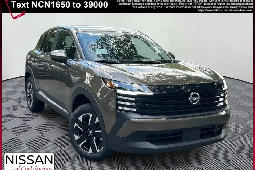 2025 Nissan Kicks SV photo 1