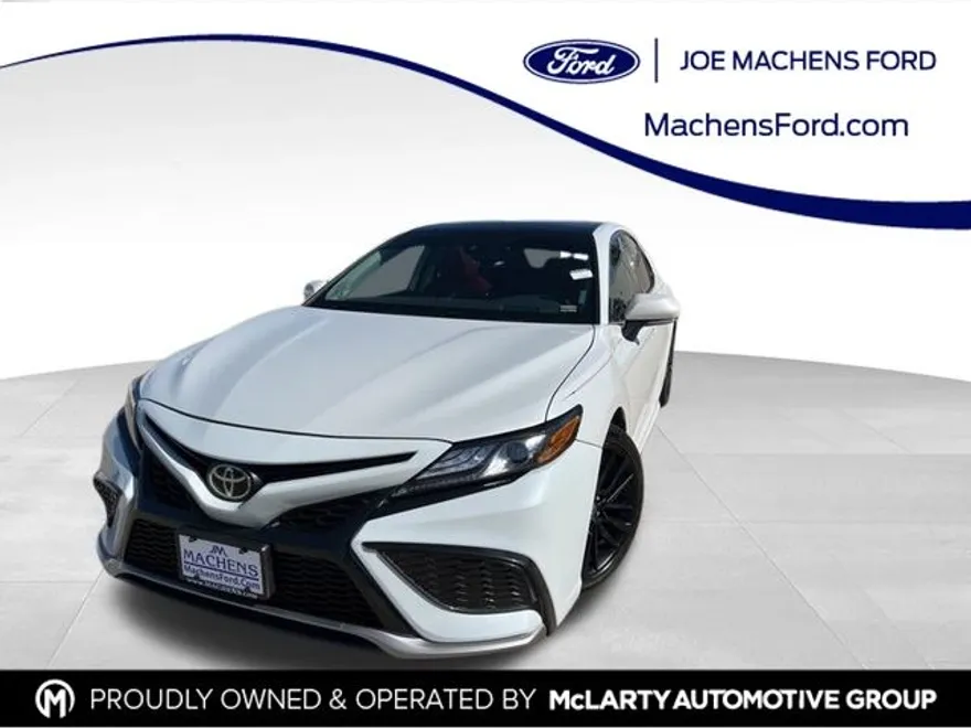 2021 Toyota Camry XSE photo 1