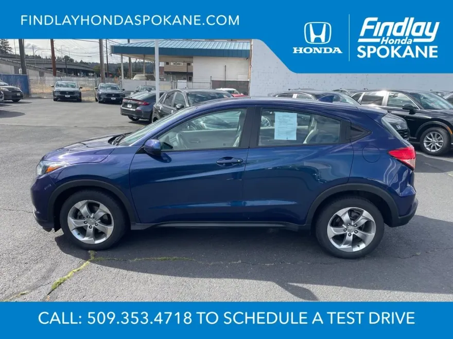 2017 Honda HR-V LX photo 1