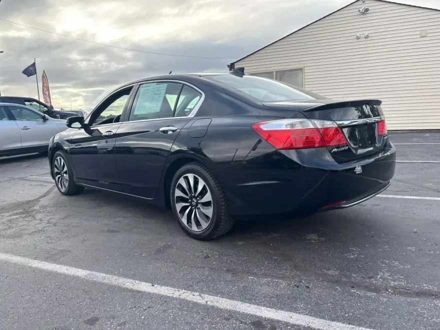 2014 Honda Accord Hybrid EX-L photo 1