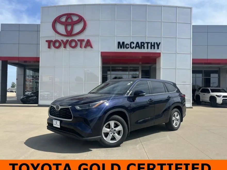 2023 Toyota Highlander L photo 1