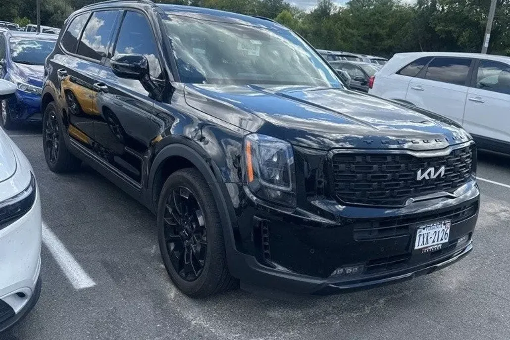 2022 Kia Telluride SX photo 1