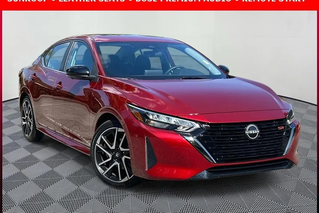 2025 Nissan Sentra SR photo 1