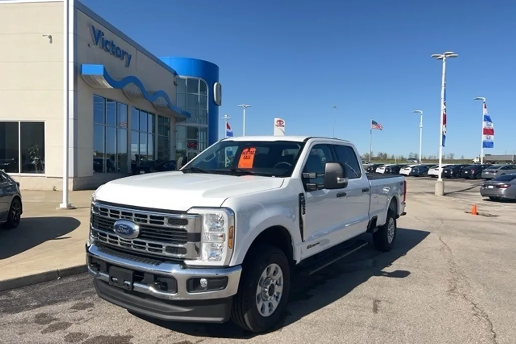 2024 Ford F-250 XLT photo 1