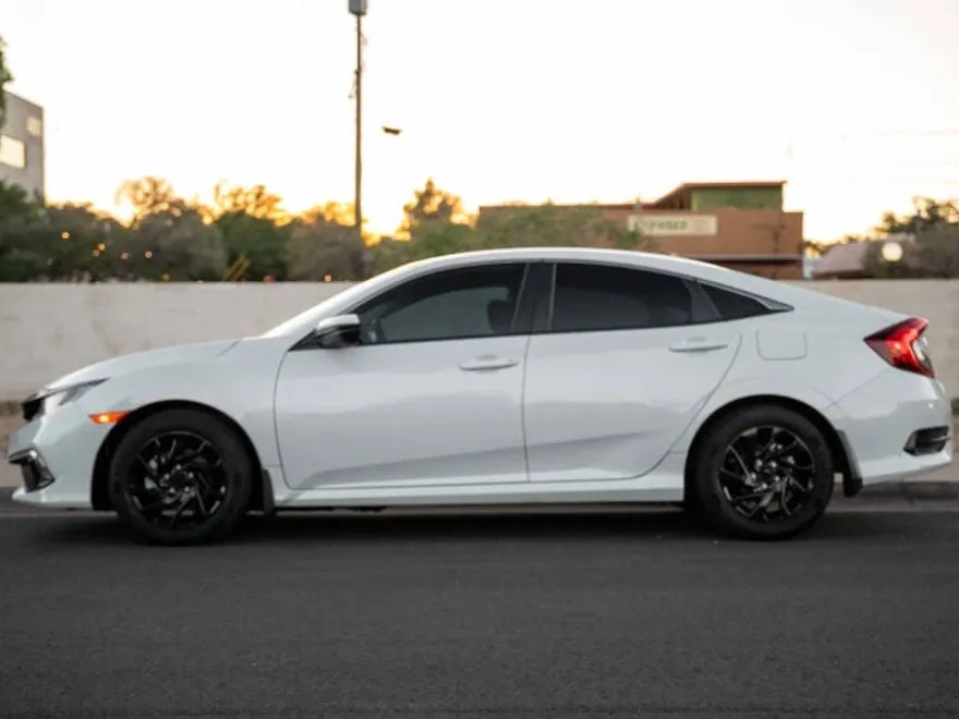 2021 Honda Civic LX photo 1