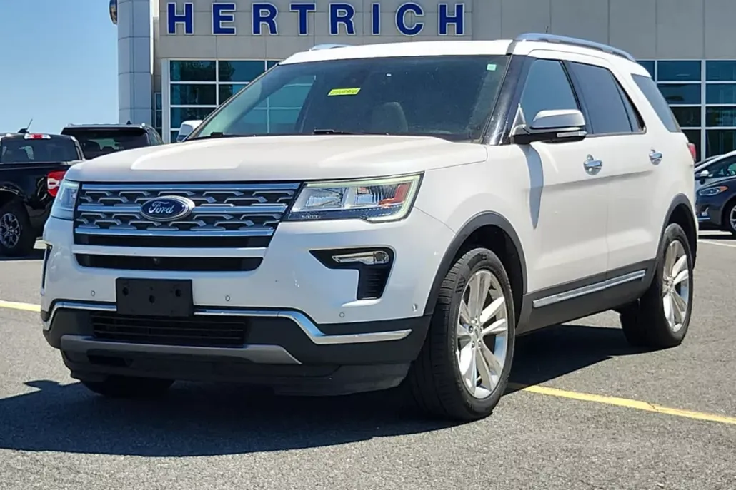 2019 Ford Explorer Limited photo 1