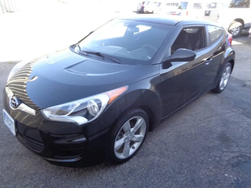 2012 Hyundai Veloster photo 1