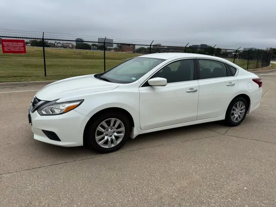 2018 Nissan Altima 2.5 S photo 1