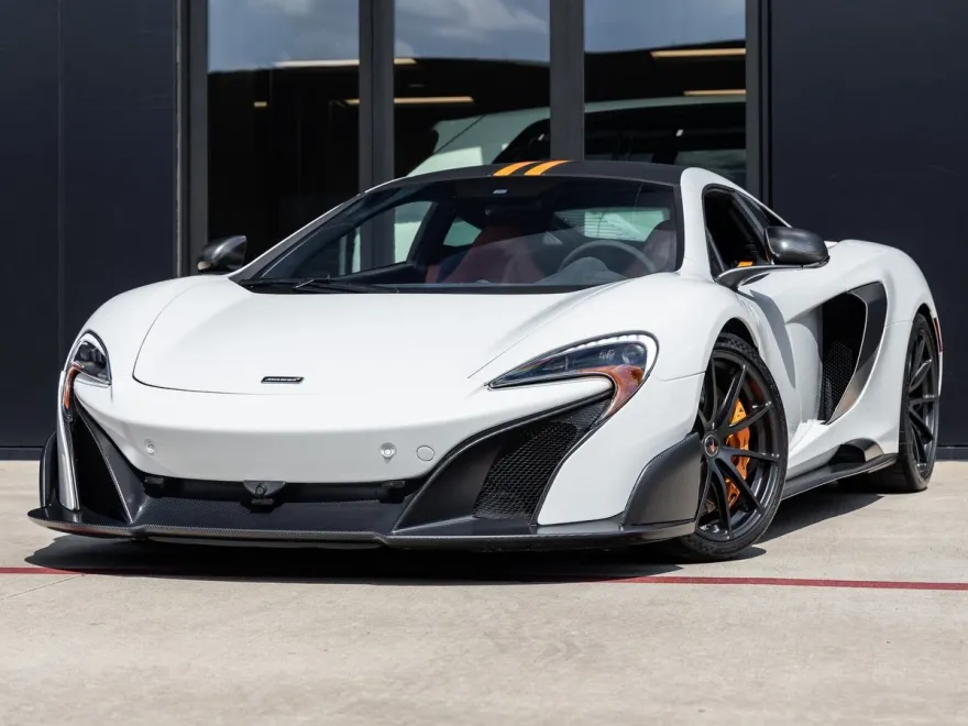 2016 Mclaren 675LT photo 1