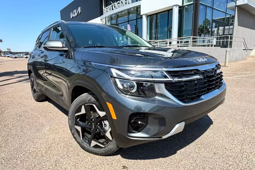2026 Kia Seltos EX photo 1