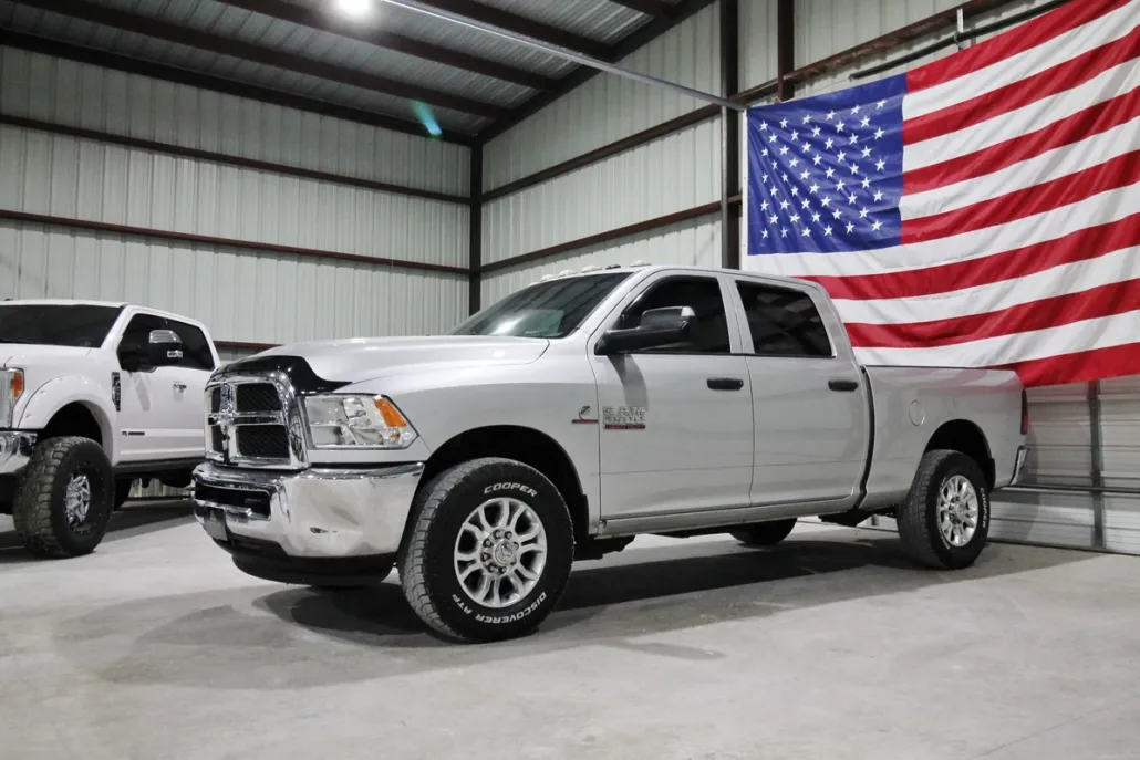 2014 Ram 2500 Tradesman photo 1