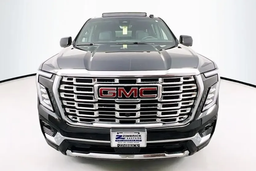 2025 Gmc Yukon XL Denali photo 1