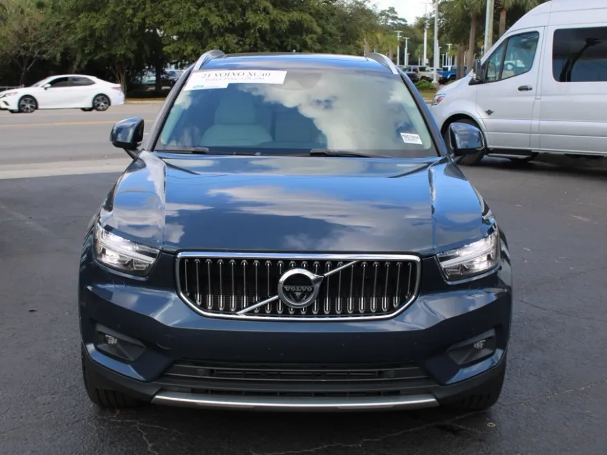 2021 Volvo XC40 T5 AWD Inscription photo 1